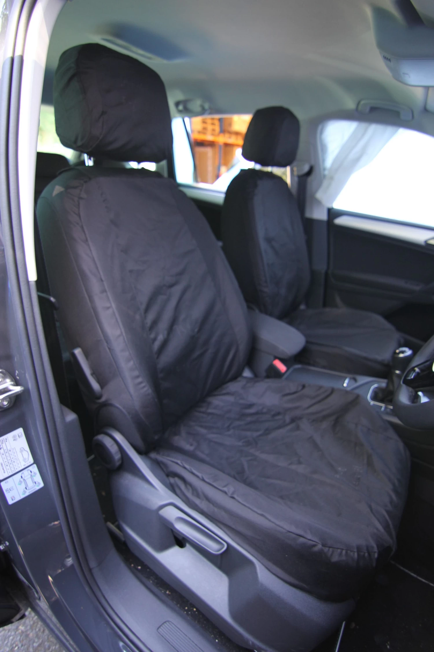 Town & Country Volkswagen Tiguan (2016 Onwards) Car Seat Covers - Front Set 5 Town & Country Volkswagen Tiguan (2016 Onwards) Car Seat Covers - Front Set - Image 3